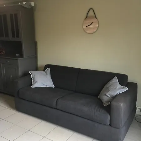 Jules En 1 Apartment