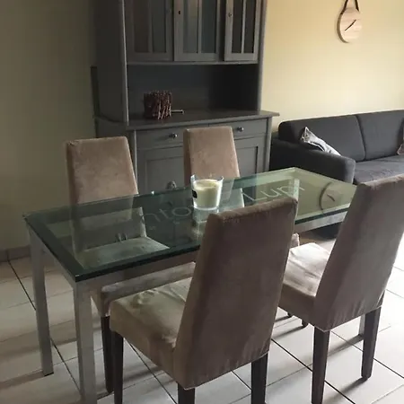 アパート Jules En 1 バストーニュ